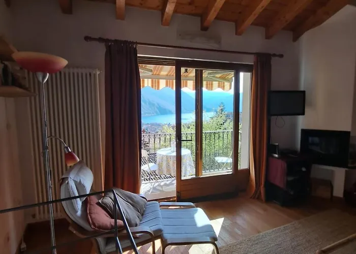 Holiday home Casa Vista E Giardino Porlezza